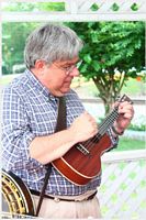 ../seba_web/photo_gallery_thumbs/tn_Garry_Motter_And_His_Ukulele.jpg