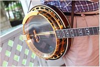 ../seba_web/photo_gallery_thumbs/tn_Garys_Banjo.jpg